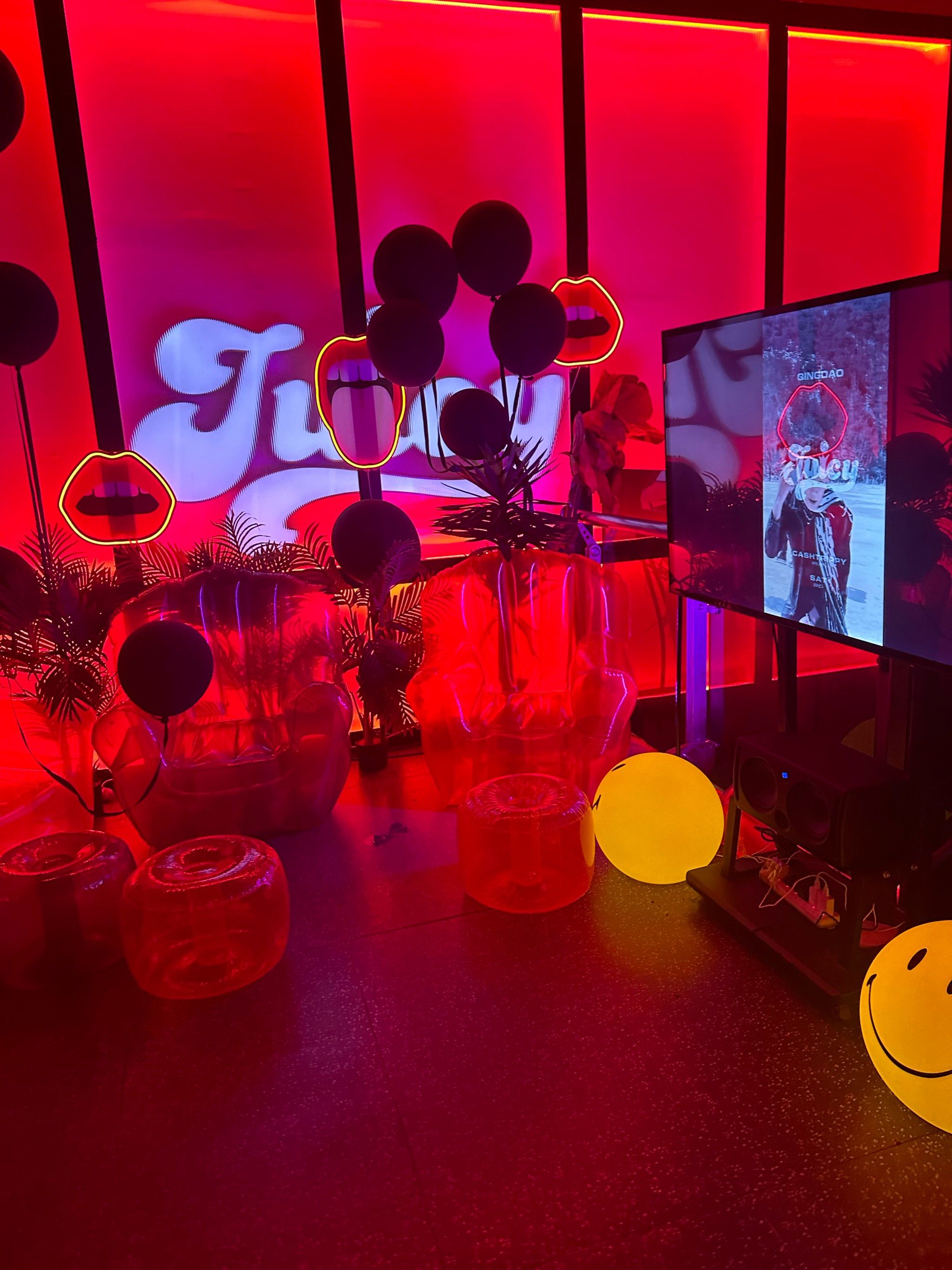 鹤岗商务ktv中低端特惠享受-绥滨县ktv预定